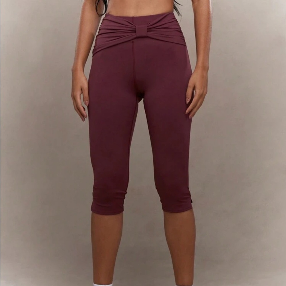 NEW MISSGUIDED Bow Detail High Waist Capri Leggings